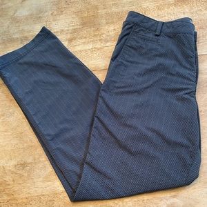Nike Golf Tour Performance Men’s 34x32 Dark Gray Pinstripe Dri Fit 5 Pocket Pant